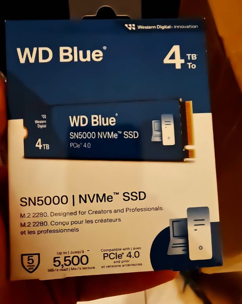 Retail box of the customer-supplied WD Blue SN5000 4TB NVMe SSD